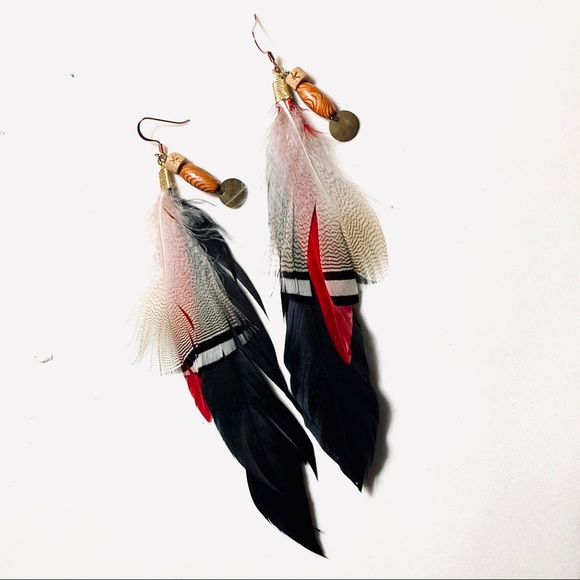 Parting the Red Sea :: Art and the Color Red - Picture 7 of 13